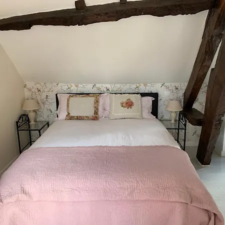 Σπίτι διακοπών 1 Bed - Sleeps 2 - Garden - Parking - Wifi Céaucé