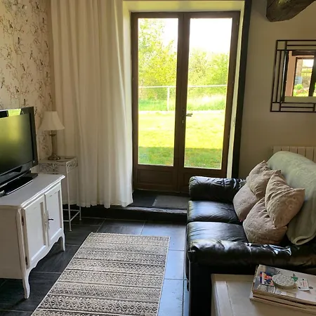 Σπίτι διακοπών 1 Bed - Sleeps 2 - Garden - Parking - Wifi *